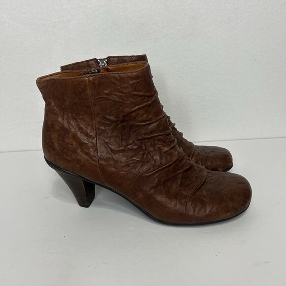 Gentle Souls Kenneth Cole Osana Brown Leather Bootie Sz 9.5 Victorian Steampunk - Picture 1 of 7